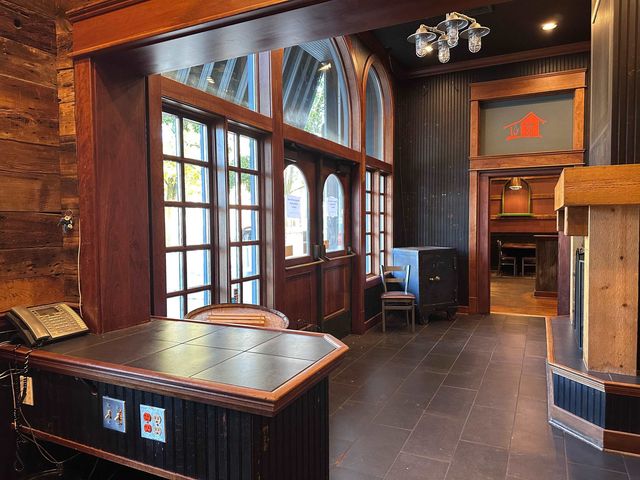 423 S Union Street, Traverse City, MI 49684