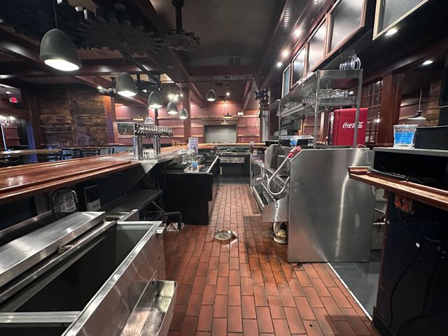 423 S Union Street, Traverse City, MI 49684