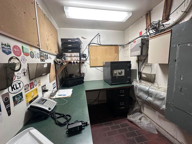 423 S Union Street, Traverse City, MI 49684