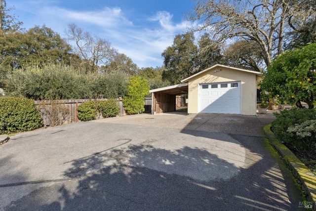 3556 Wood Valley Rd, Sonoma, CA 95476