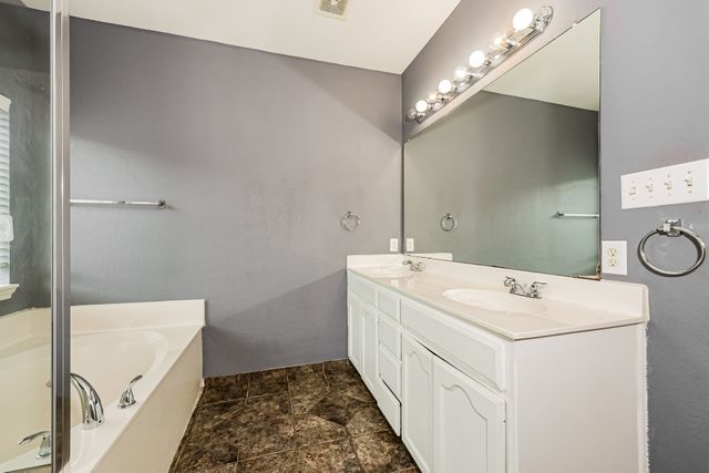 8421 Miramax Trail, Dallas, TX 75249