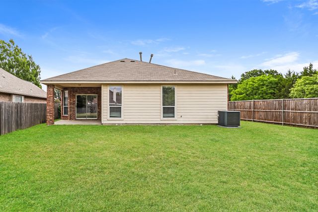 8421 Miramax Trail, Dallas, TX 75249