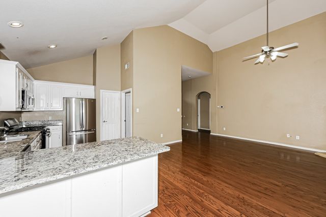 8421 Miramax Trail, Dallas, TX 75249
