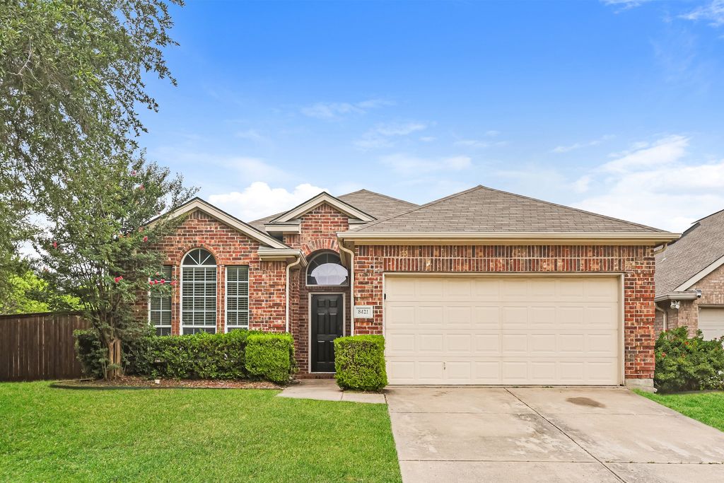 8421 Miramax Trail, Dallas, TX 75249