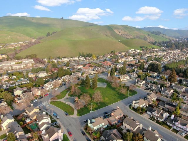 357 Sunnyslope Drive, Fremont, CA 94536