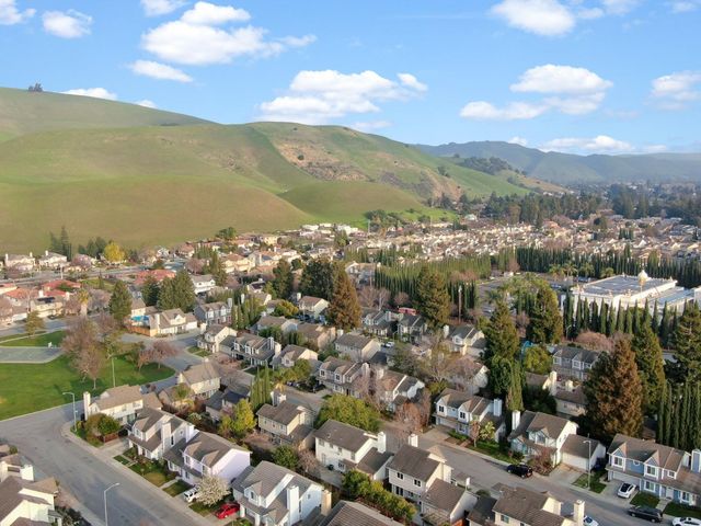 357 Sunnyslope Drive, Fremont, CA 94536