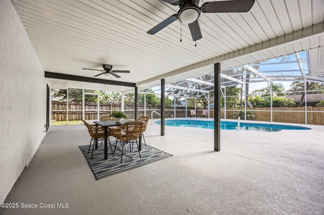 960 Canton Street NW, Palm Bay, FL 32907