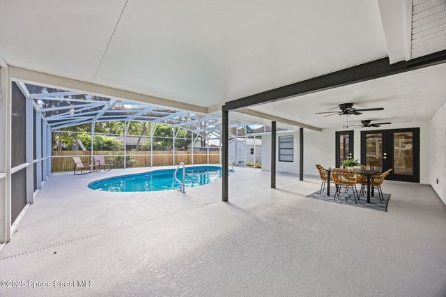 960 Canton Street NW, Palm Bay, FL 32907