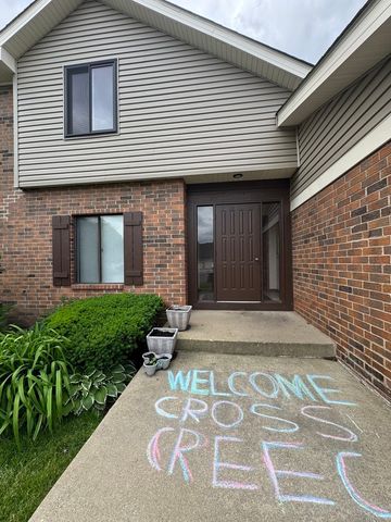 871 Cross Creek Court C3, Roselle, IL 60172