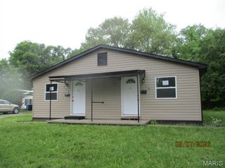 212 Clara Street, Belleville, IL 62226