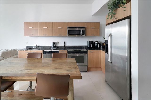 350 S Miami Ave 4110, Miami, FL 33130