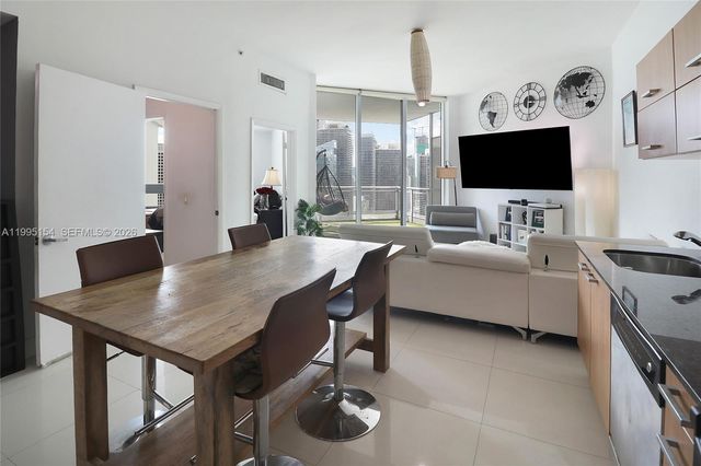 350 S Miami Ave 4110, Miami, FL 33130