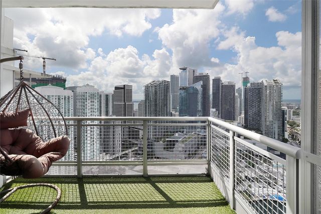 350 S Miami Ave 4110, Miami, FL 33130