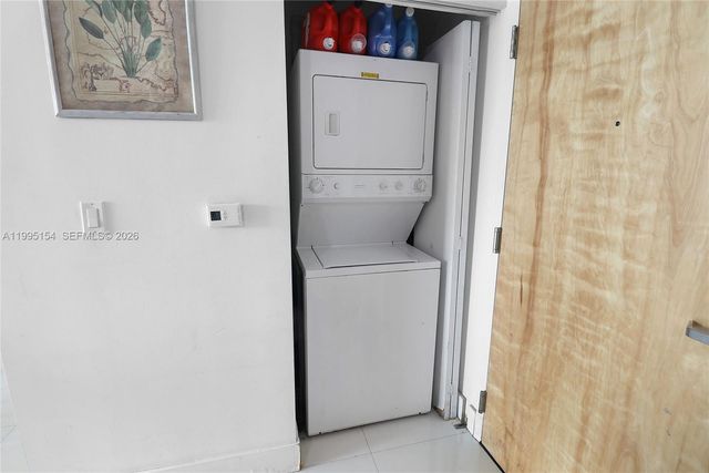 350 S Miami Ave 4110, Miami, FL 33130