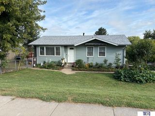 4916 Harrison Street, Omaha, NE 68157