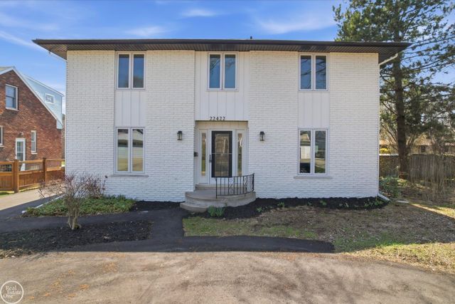 22422 Lakeland Street, St Clair Shores, MI 48081