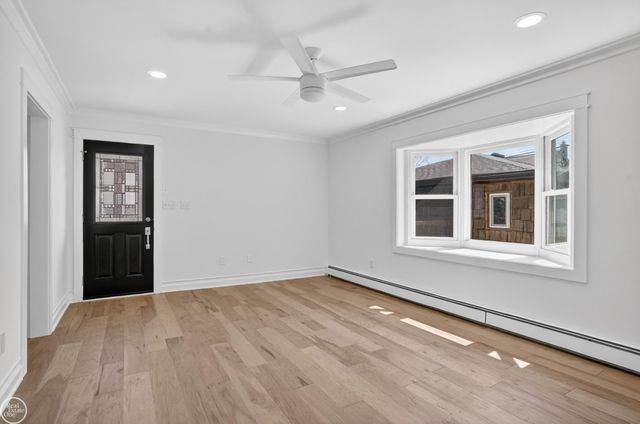 22422 Lakeland Street, St Clair Shores, MI 48081