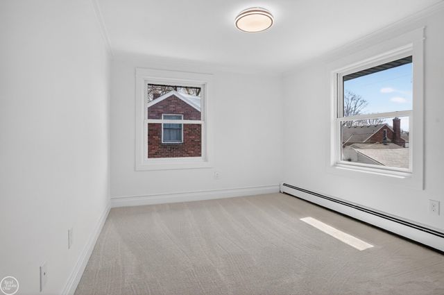 22422 Lakeland Street, St Clair Shores, MI 48081
