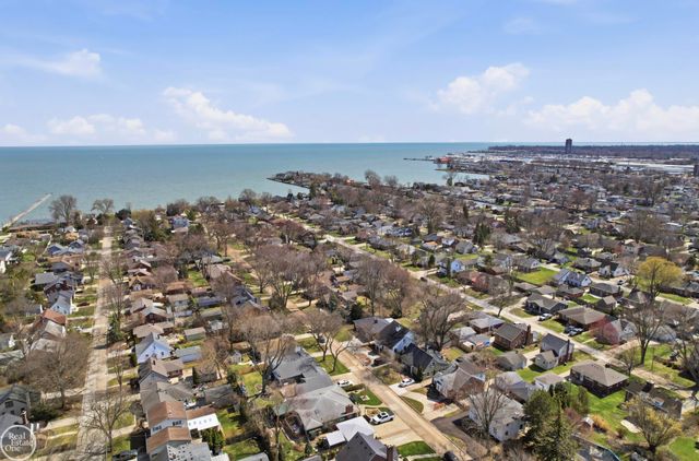 22422 Lakeland Street, St Clair Shores, MI 48081