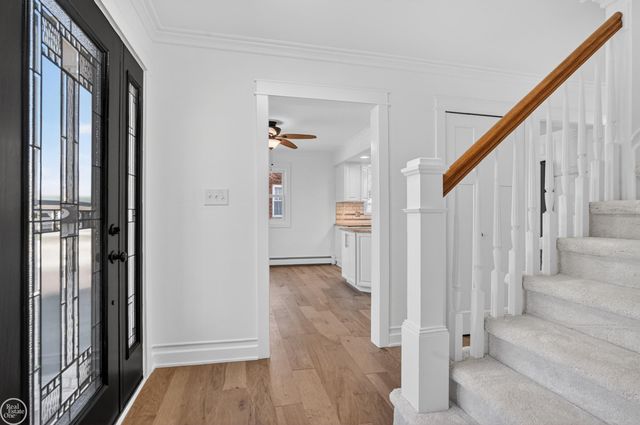 22422 Lakeland Street, St Clair Shores, MI 48081