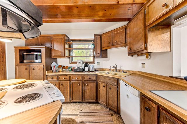 N9238 South Shore DRIVE, East Troy, WI 53120