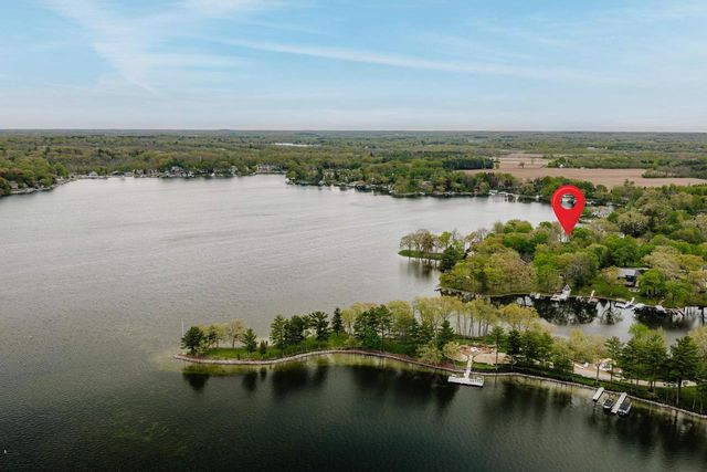 N9238 South Shore DRIVE, East Troy, WI 53120