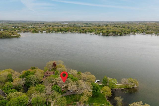 N9238 South Shore DRIVE, East Troy, WI 53120