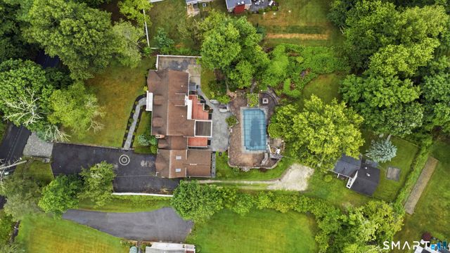 12 Old Mill Lane, Stamford, CT 06902