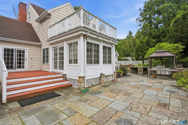 12 Old Mill Lane, Stamford, CT 06902