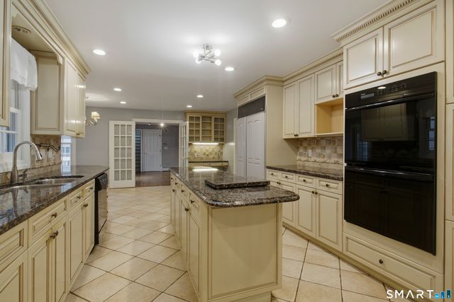 12 Old Mill Lane, Stamford, CT 06902