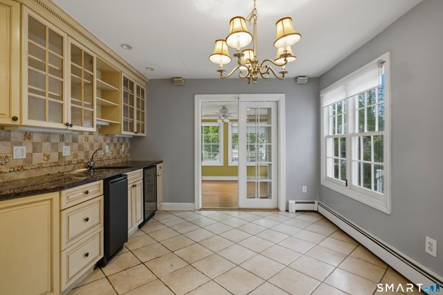 12 Old Mill Lane, Stamford, CT 06902