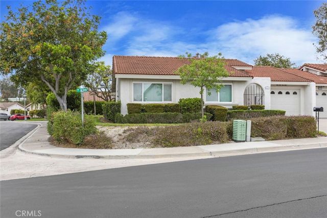 28131 Via Nervo, Mission Viejo, CA 92692