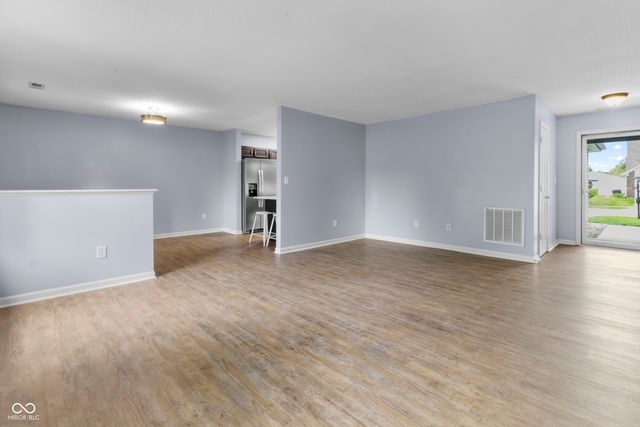 19551 Amber Way, Noblesville, IN 46060