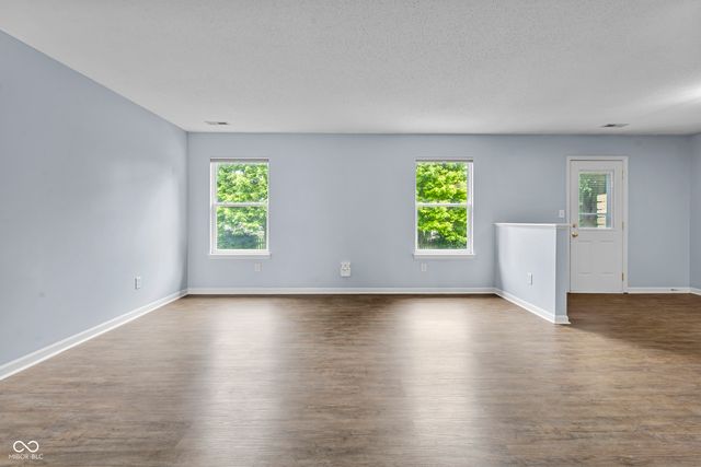 19551 Amber Way, Noblesville, IN 46060