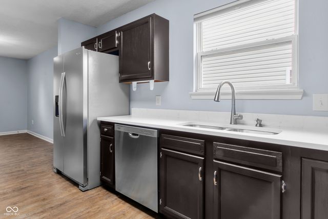 19551 Amber Way, Noblesville, IN 46060