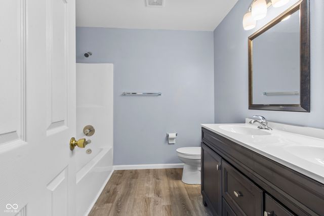 19551 Amber Way, Noblesville, IN 46060