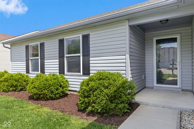 19551 Amber Way, Noblesville, IN 46060