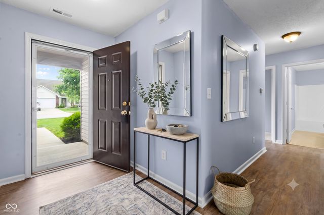 19551 Amber Way, Noblesville, IN 46060