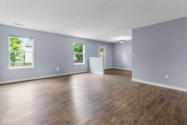 19551 Amber Way, Noblesville, IN 46060