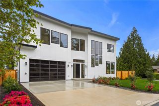 1207 145th Avenue SE, Bellevue, WA 98007
