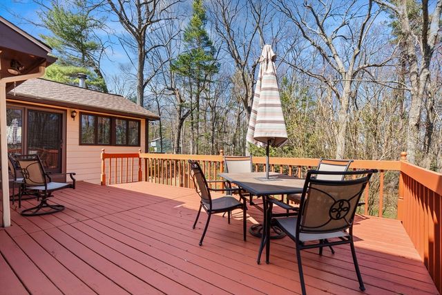 137 Catamount Rd, Tewksbury, MA 01876