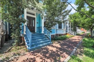 213 E Duffy Street, Savannah, GA 31401