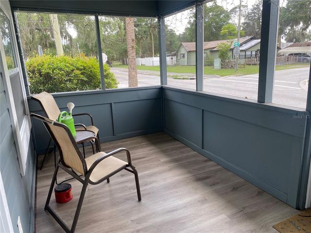 1037 S ADELLE AVENUE, Deland, FL 32720