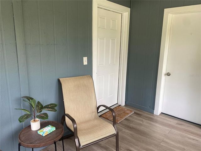 1037 S ADELLE AVENUE, Deland, FL 32720