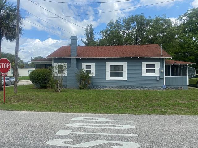 1037 S ADELLE AVENUE, Deland, FL 32720