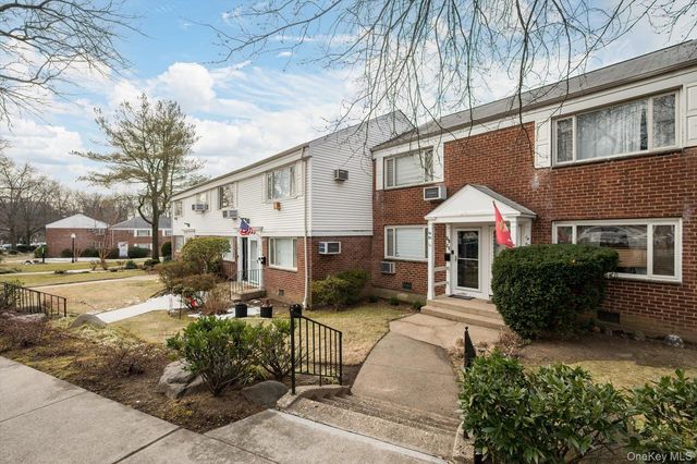 14-50 212th Street 102, Bayside, NY 11360