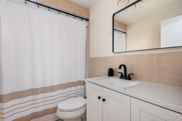 14-50 212th Street 102, Bayside, NY 11360