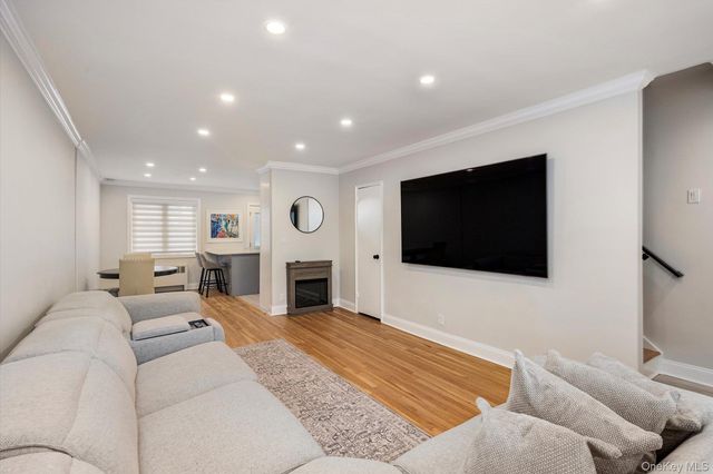 14-50 212th Street 102, Bayside, NY 11360