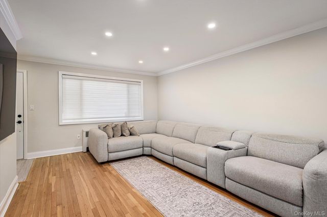 14-50 212th Street 102, Bayside, NY 11360