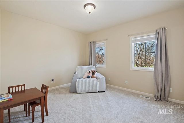 191 S Spring Lake Way, Star, ID 83669